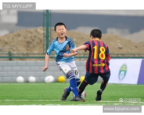 卡马文加的成长之路：从天才少年到足球场上的新星